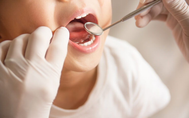 Dental health examination
